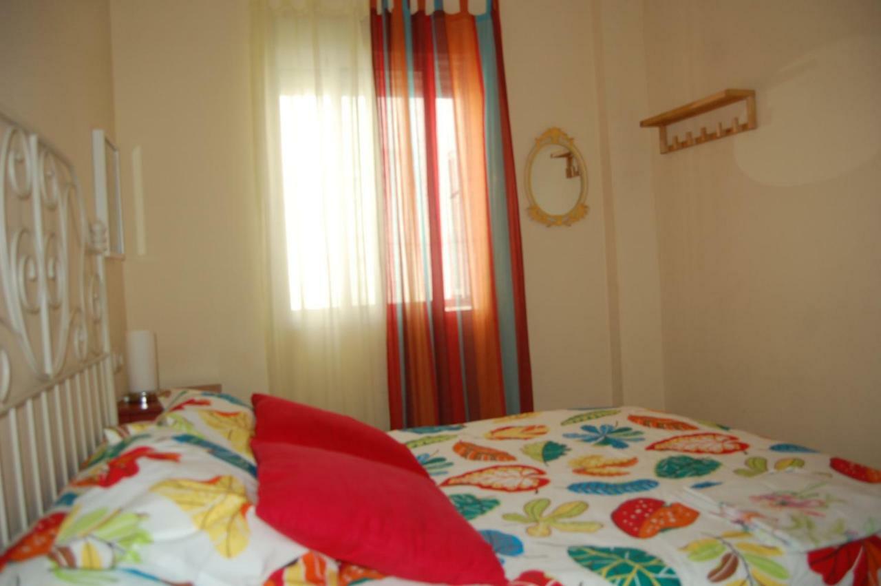 Apartamento Verde, Tranquilo, 2 D, Parking Opcional Севілья Екстер'єр фото